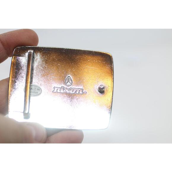 Nixon Metal Belt Buckle – Cream Inlay – Streetwear Accessory - Picture 4 of 4
